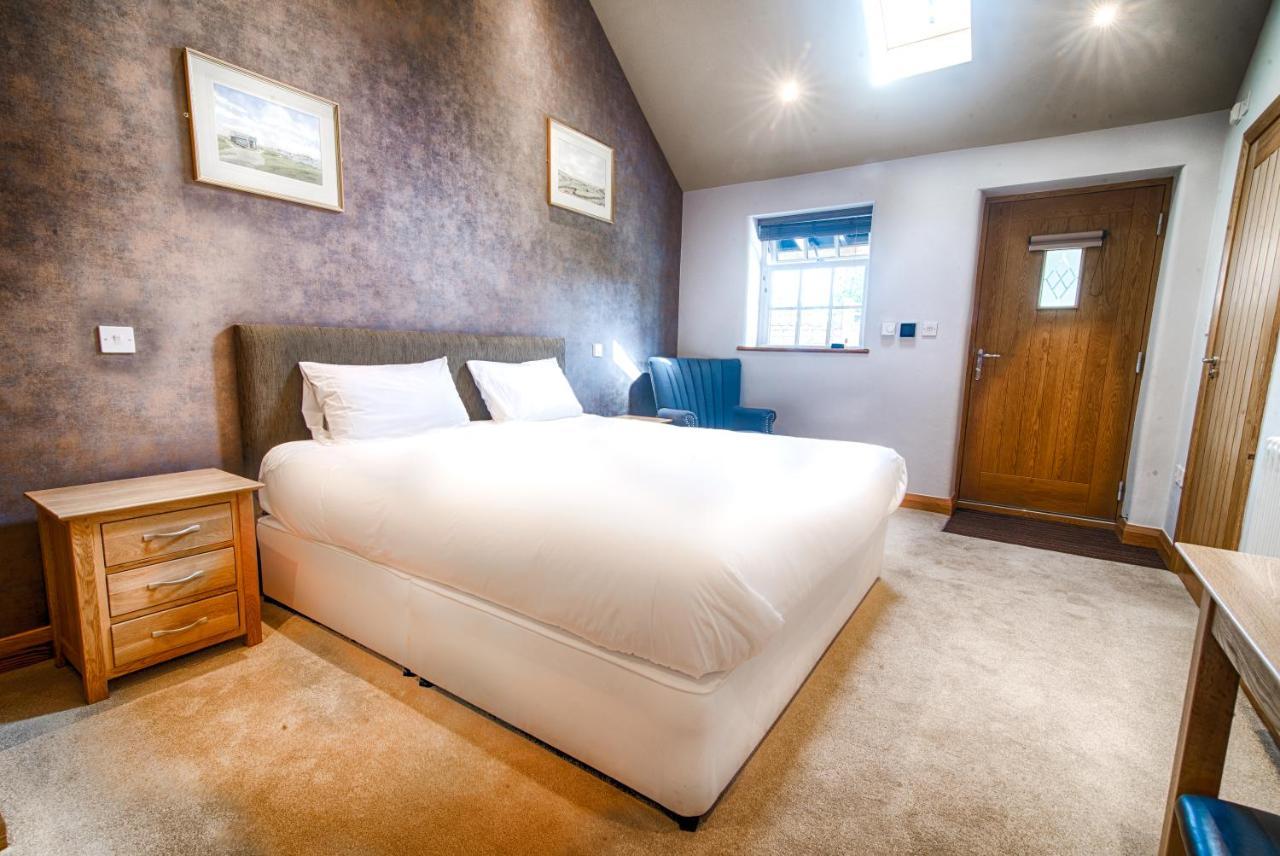 The Red Lion Hotel Cambridge  Luaran gambar